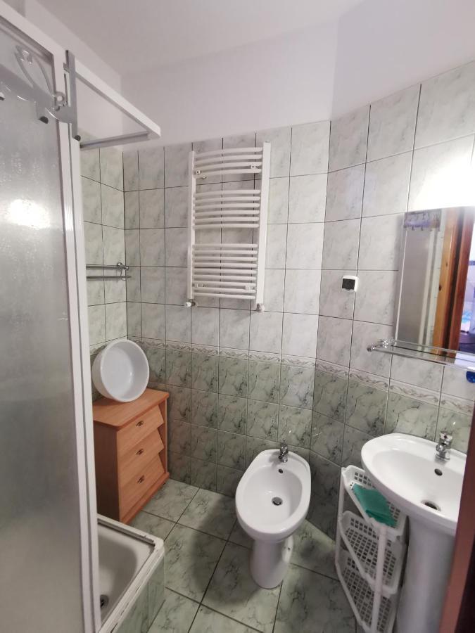 Dom Wczasowy Maja Dźwirzyno Exterior foto