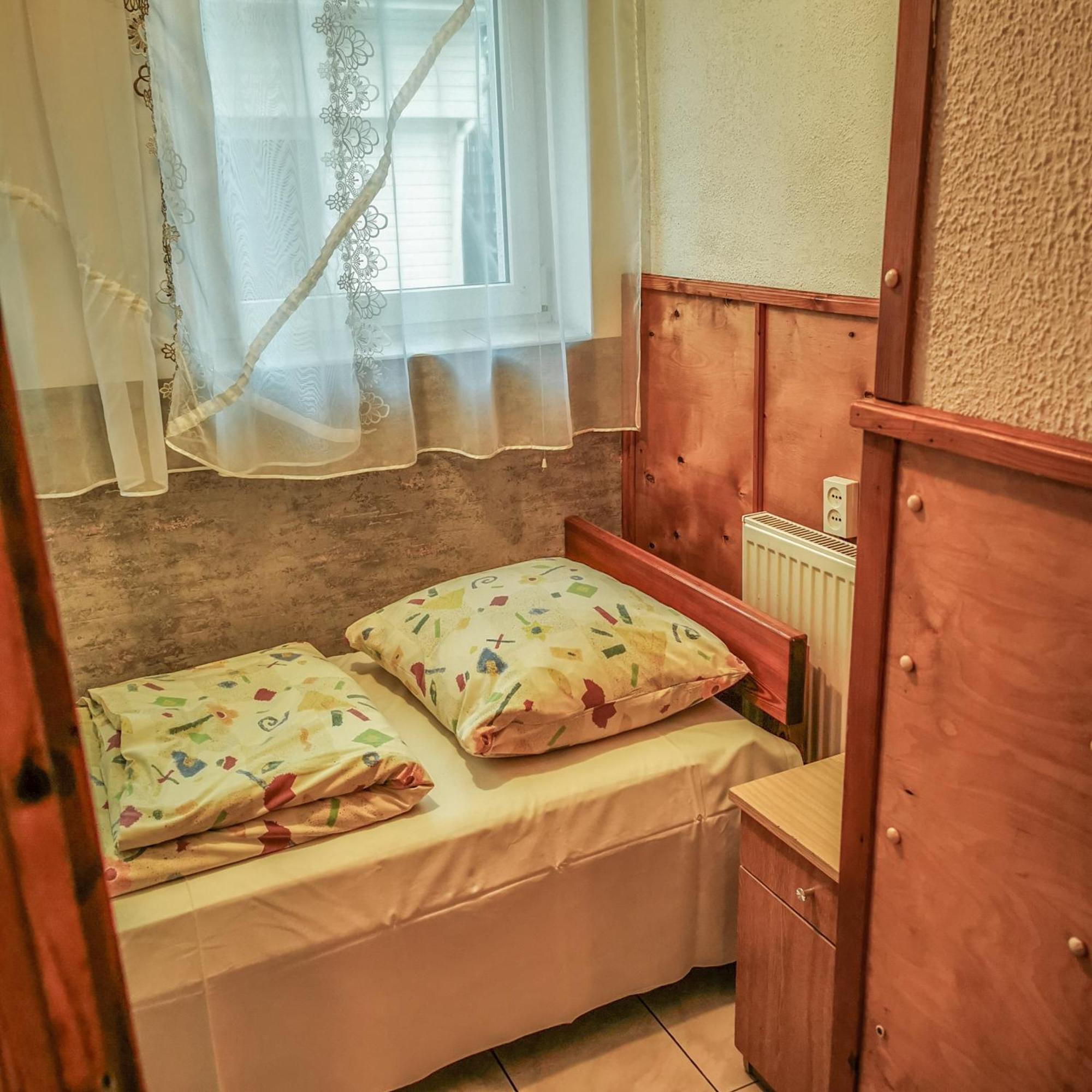 Dom Wczasowy Maja Dźwirzyno Habitación foto