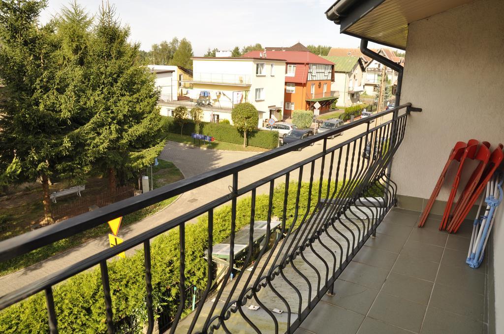 Dom Wczasowy Maja Dźwirzyno Exterior foto